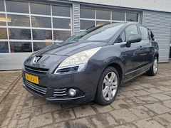 Peugeot 5008 - 1.6 VTi ST 5p