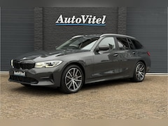 BMW 3-serie Touring - 330e xDrive | Sportleder | Head-Up | Laserlicht | Comfort Access | Memory