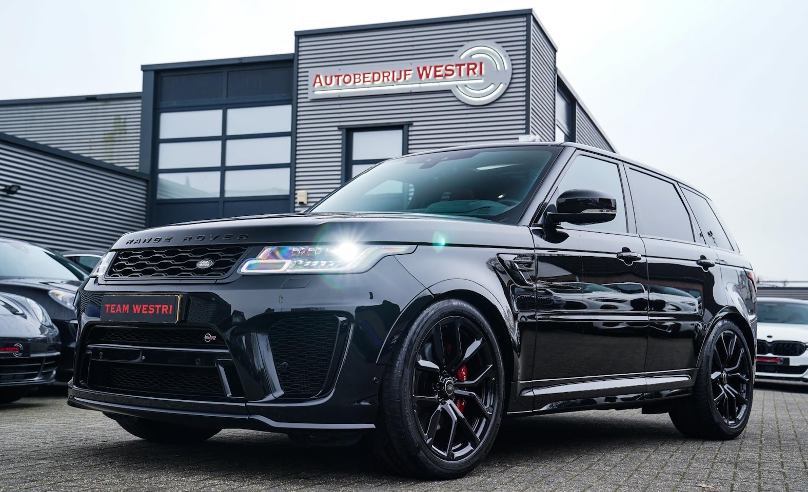 Land Rover Range Rover Sport - 5.0 V8 SC SVR | Trekhaak | Meridian | HuD | Panorama | Lane Assist | Luchtvering | 360 cam - AutoWereld.nl