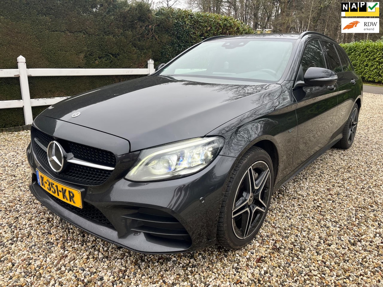 Mercedes-Benz C-klasse Estate - 300 e Business Solution AMG Limited 300 e Business Solution AMG Limited - AutoWereld.nl