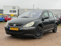 Peugeot 307 - 1.4-16V XT/ RIJDT EN SCHAKELT
