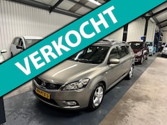 Kia Cee'd Sporty Wagon - 1.4 CVVT Seven