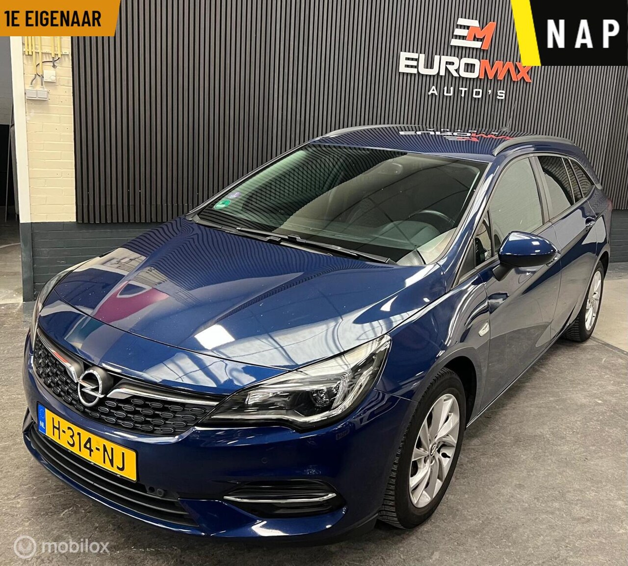 Opel Astra Sports Tourer - 1.2 Business 1e Eigenaar-NAP - AutoWereld.nl
