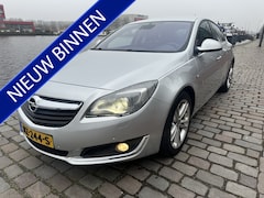 Opel Insignia - 1.6 CDTI EcoFLEX Business+ leer navigatie airco/ecc