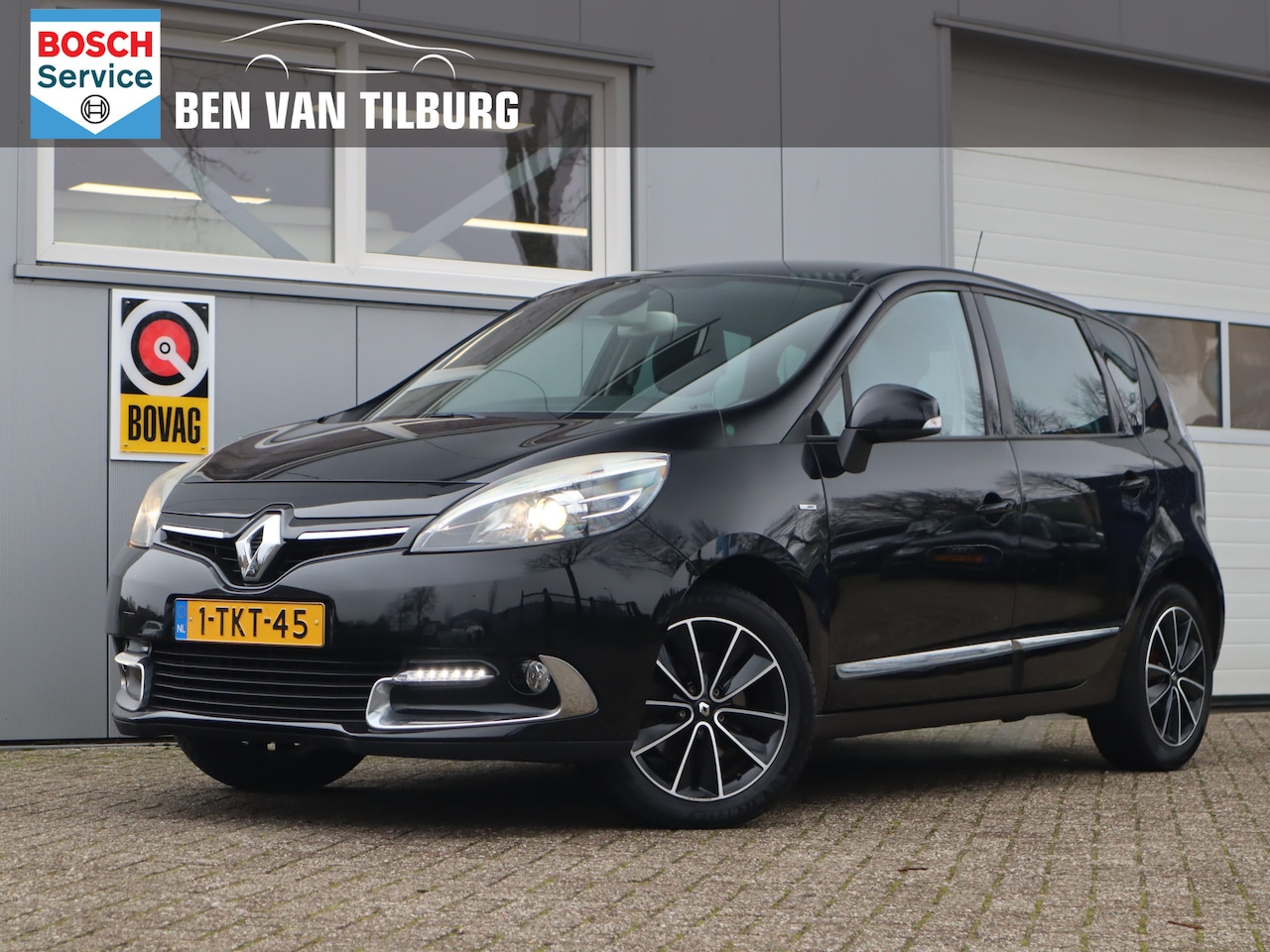 Renault Scénic - 1.2 TCe 130 PK Bose / Trekhaak / Half Leder / Keyless - AutoWereld.nl