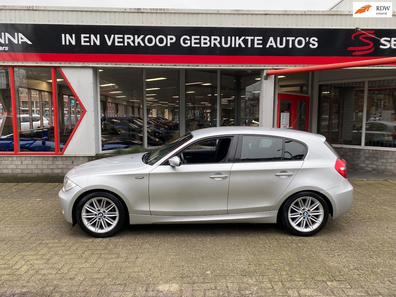 BMW 1-serie - 116i - M pakket - Bj 2009 - Sport interieur - Inr Mog !! - AutoWereld.nl