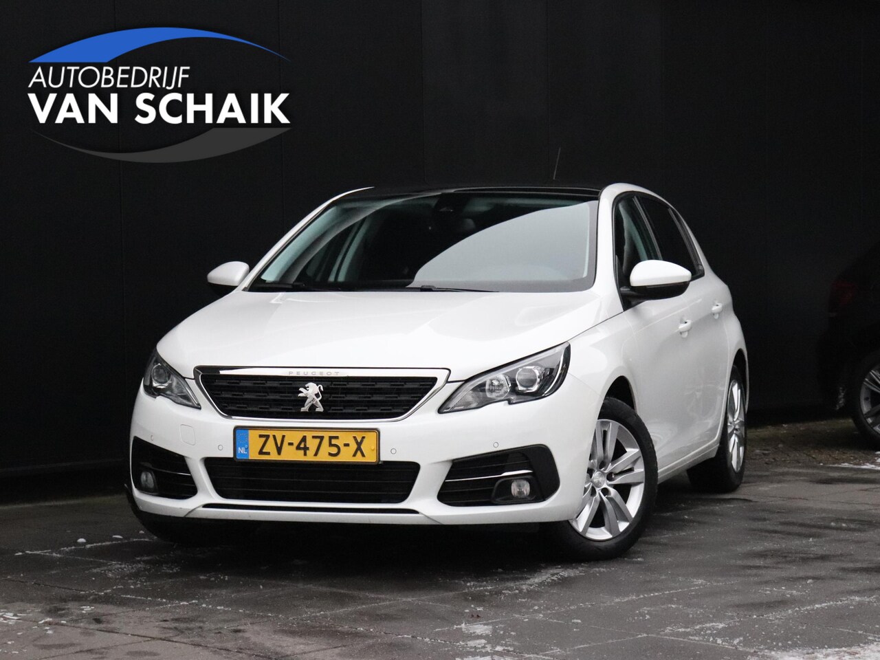 Peugeot 308 - 1.2 PureTech Blue Lease Executive Avantage | PANO | PDC | CRUISE | NAVI | APPLE CARPLAY | - AutoWereld.nl