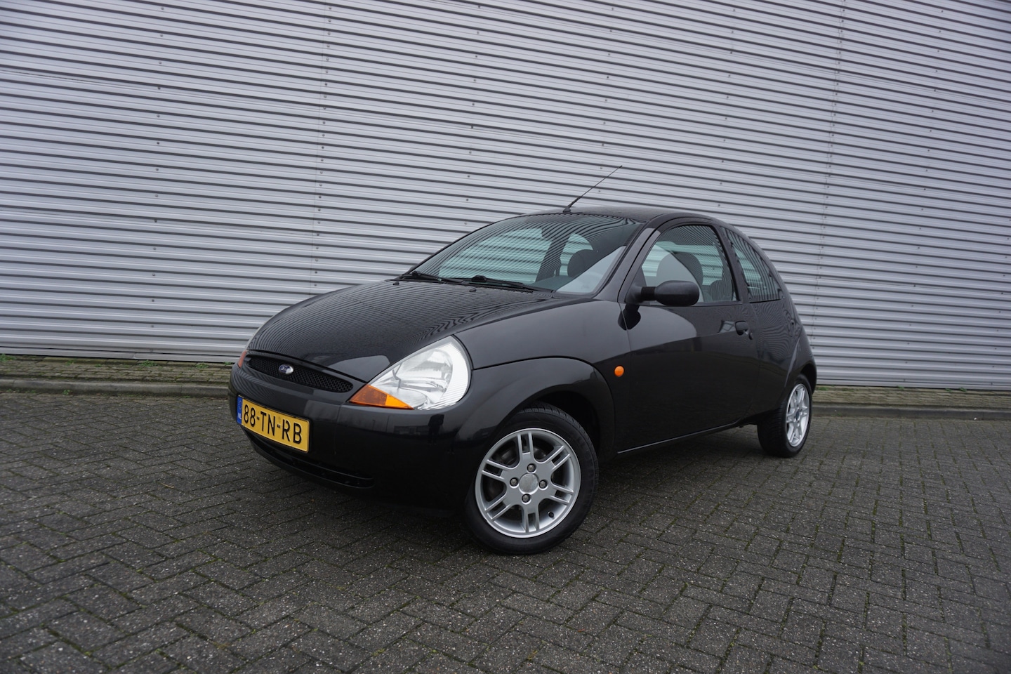 Ford Ka - 1.3 Futura Airco / Elektr. ramen / NAP / NIEUWE APK! - AutoWereld.nl