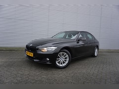 BMW 3-serie - 320i AUTOMAAT - Airco / Cruise / Elektr. ramen / NAP