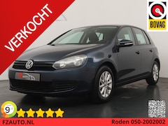 Volkswagen Golf - 1.2 TSI Style BlueMotion Automaat - Navigatie - Trekhaak - Parkeersens V+A