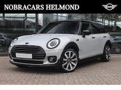MINI Clubman - Cooper Classic Automaat / Panoramadak / Achteruitrijcamera / LED / Comfort Access / Park A