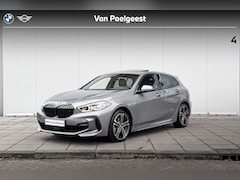 BMW 1-serie - 118i M-Sport / Glazen Schuifdak / M-Achterspoiler / Achteruitrij Camera / Klasse 3 Alarm /