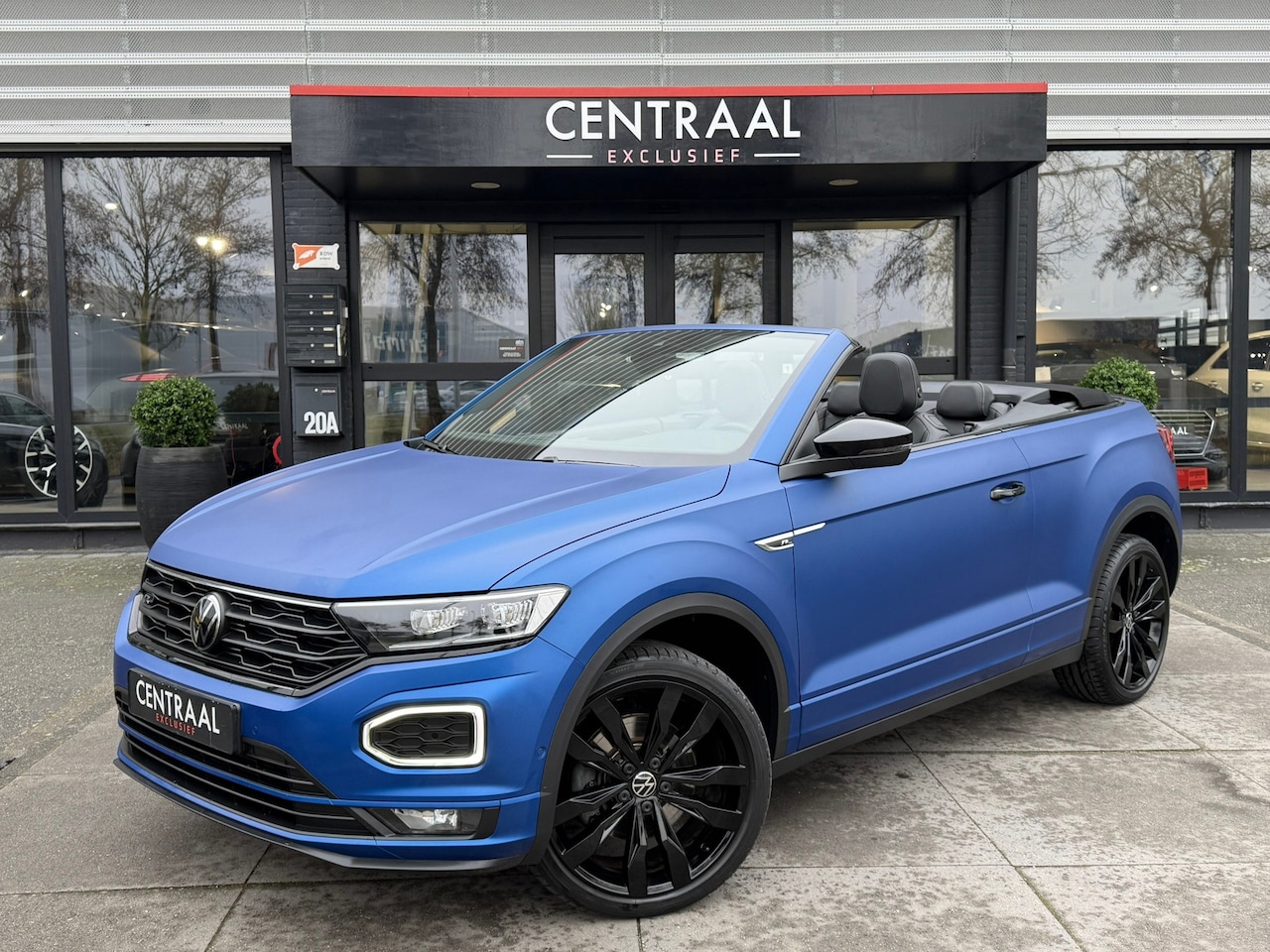 Volkswagen T-Roc Cabrio - 1.5 TSI R-Line Edition BLue Beats|Leder|ACC|Camera|Keyless|Carplay - AutoWereld.nl