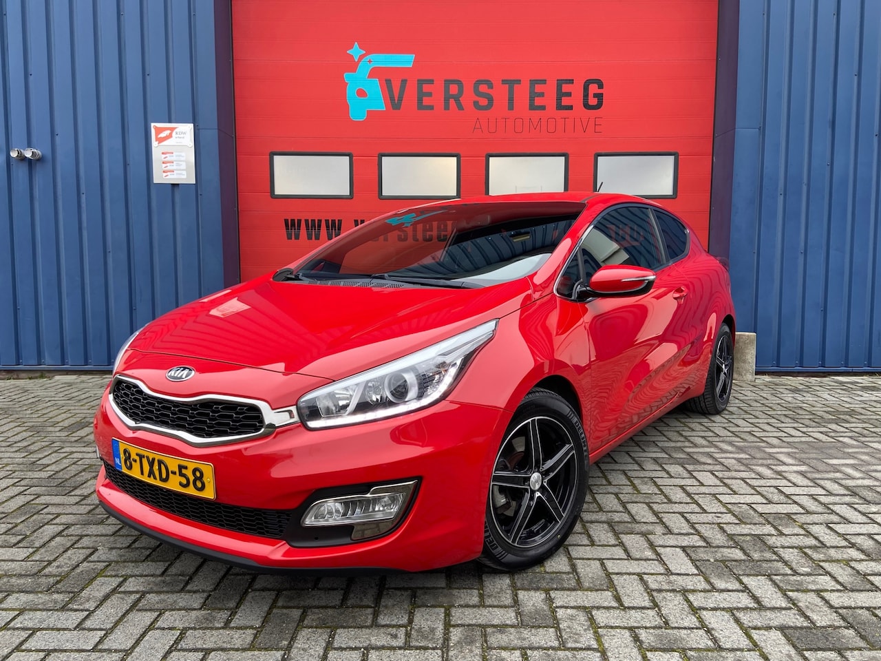 Kia Pro cee'd - 1.6 GDI BusinessLine |Navi|Camera|Cruise|Led|PDC - AutoWereld.nl