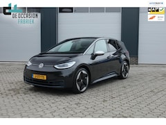 Volkswagen ID.3 - First Max 58 kWh IQ Light Pano Trekhaak Carplay