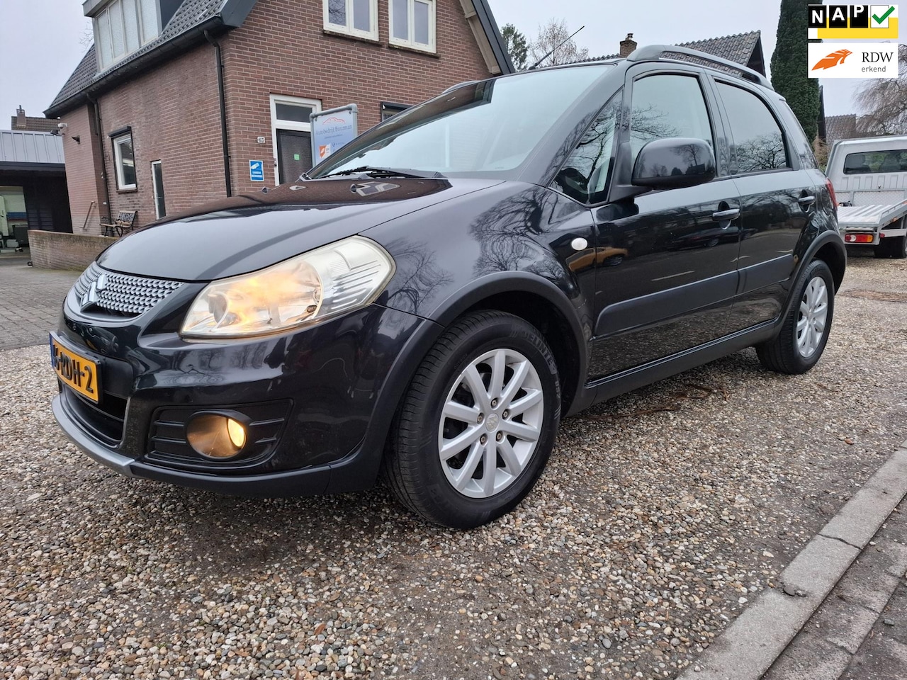 Suzuki SX4 - 1.6 Limited nwe APK trekhaak airco cruise keyless etc - AutoWereld.nl