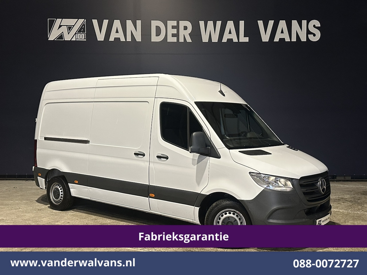Mercedes-Benz Sprinter - 211CDI L2H2 Fabrieksgarantie Euro6 Airco | Trekhaak | Camera Bijrijdersbank - AutoWereld.nl