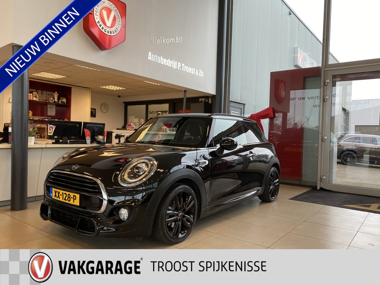 MINI John Cooper Works - Mini 1.5 Package,Automaat,Navigatie,Achteruitrijcamera,Spraakbediening,Keyless,Climate&Cru - AutoWereld.nl