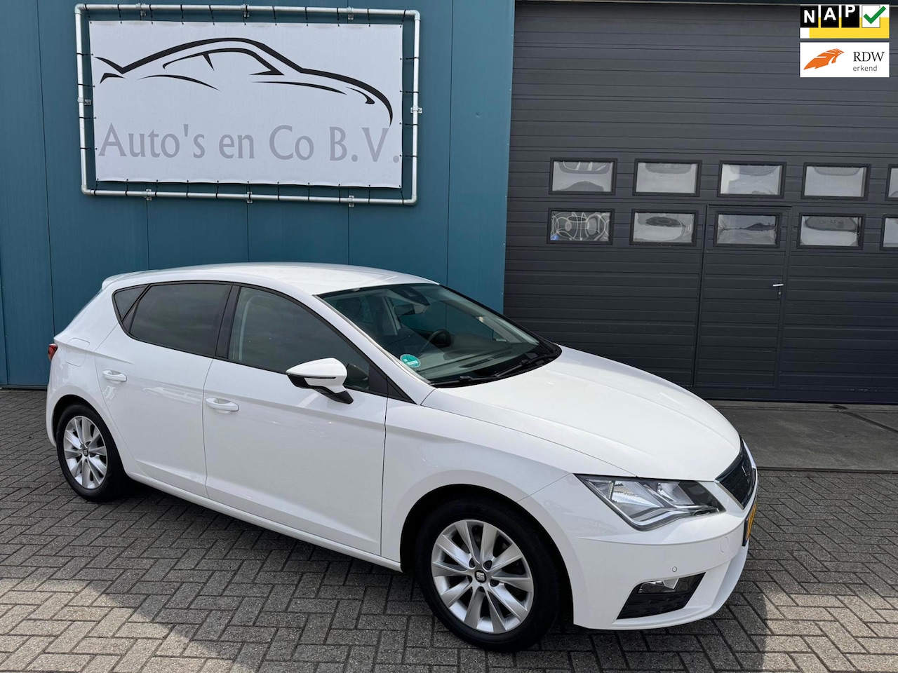 SEAT Leon - 1.0 EcoTSI 2018 Apple carplay Clima Cruise Parkpilot 16" Pdc Trekhaak NL auto NAP EXPORT - AutoWereld.nl