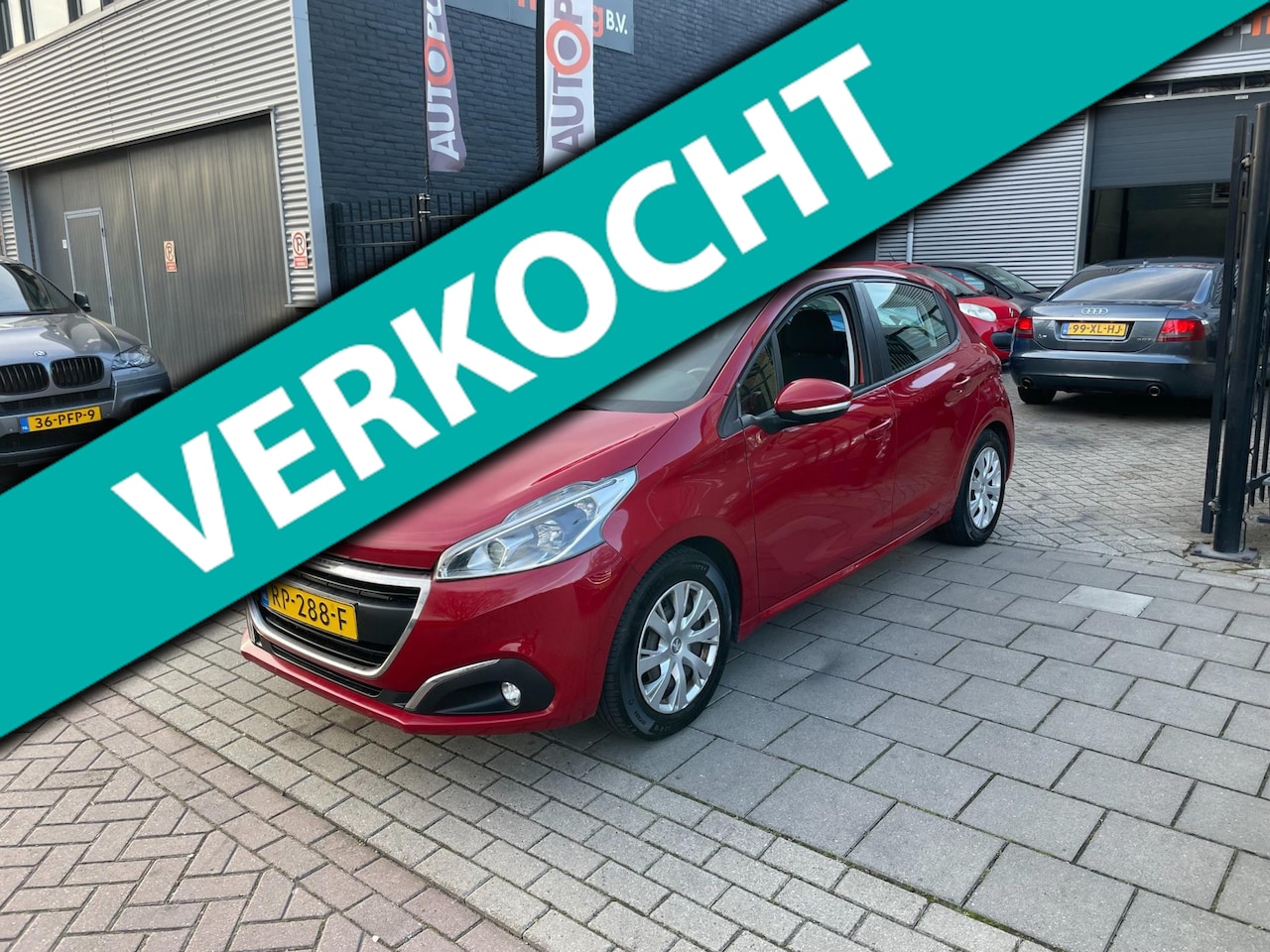 Peugeot 208 - 1.2 PureTech Blue Lion 2e Eigenaar! Airco PDC NAP APK - AutoWereld.nl