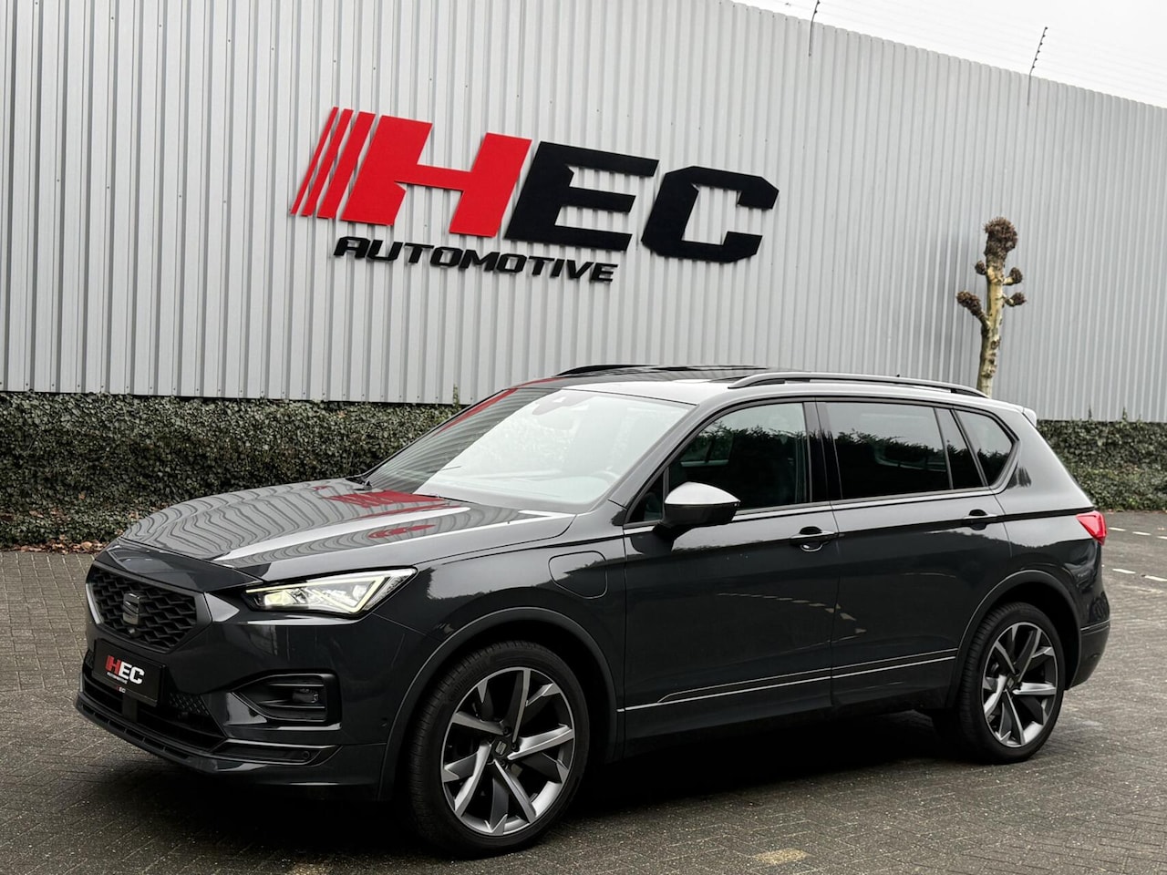 SEAT Tarraco - 1.4 TSI e-Hybrid PHEV FR|PANO|360|ACC|MEMORY - AutoWereld.nl