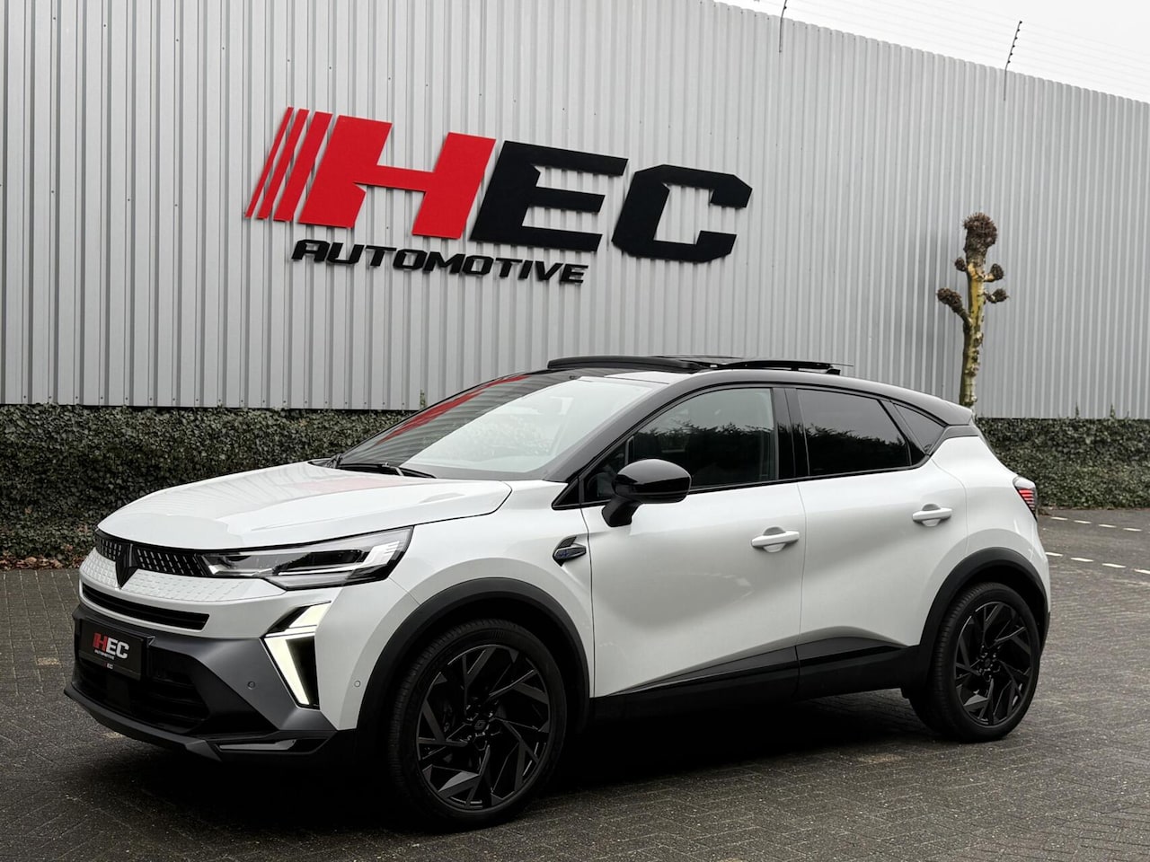 Renault Captur - 1.6 E-Tech full hybrid 145 Esprit|Alpine|PANO - AutoWereld.nl