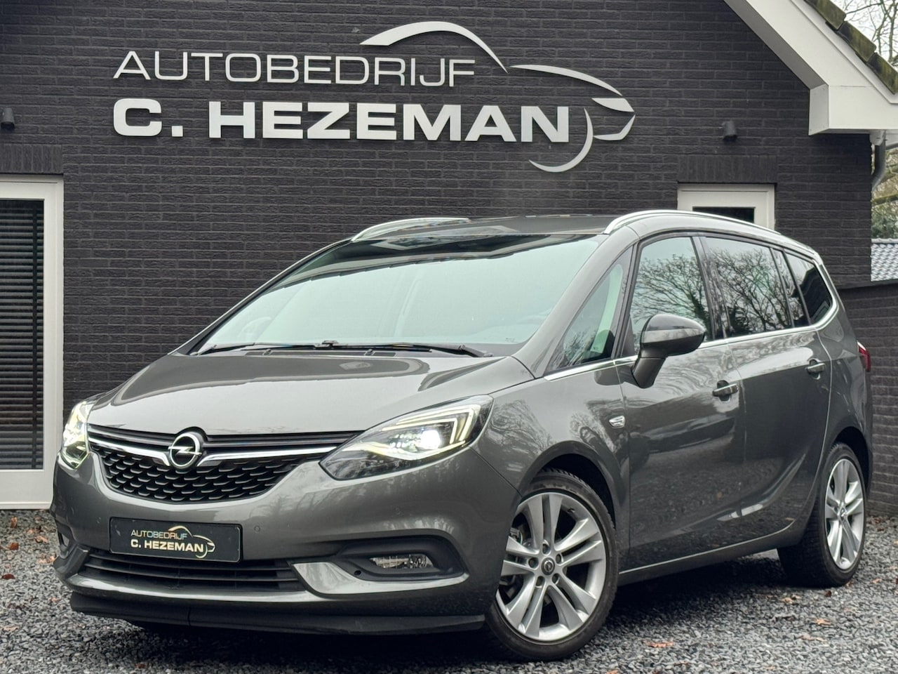 Opel Zafira - 1.4 Turbo Business Executive 7P 1E EIGENAAR ALLE OPTIES CARPLAY XENON CRUISE NAVI - AutoWereld.nl