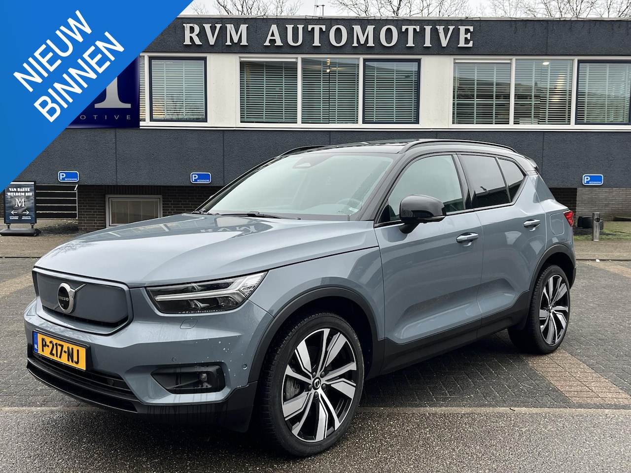 Volvo XC40 - Recharge Pro PANORAMADAK | 360 CAMERA | ELEKTRISCHE STOELEN | STOEL- & STUURVERWARMING | E - AutoWereld.nl