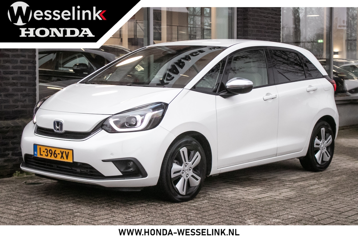 Honda Jazz - 1.5 e:HEV Executive | Stuur/stoel -verwarming | Keyless | Camera | Clima - AutoWereld.nl