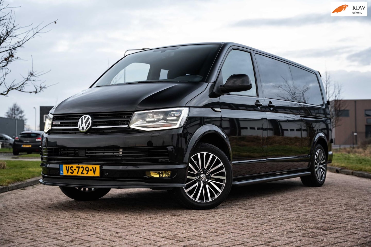 Volkswagen Transporter - 2.0 TDI DC L2H1 14Motion DC - AutoWereld.nl