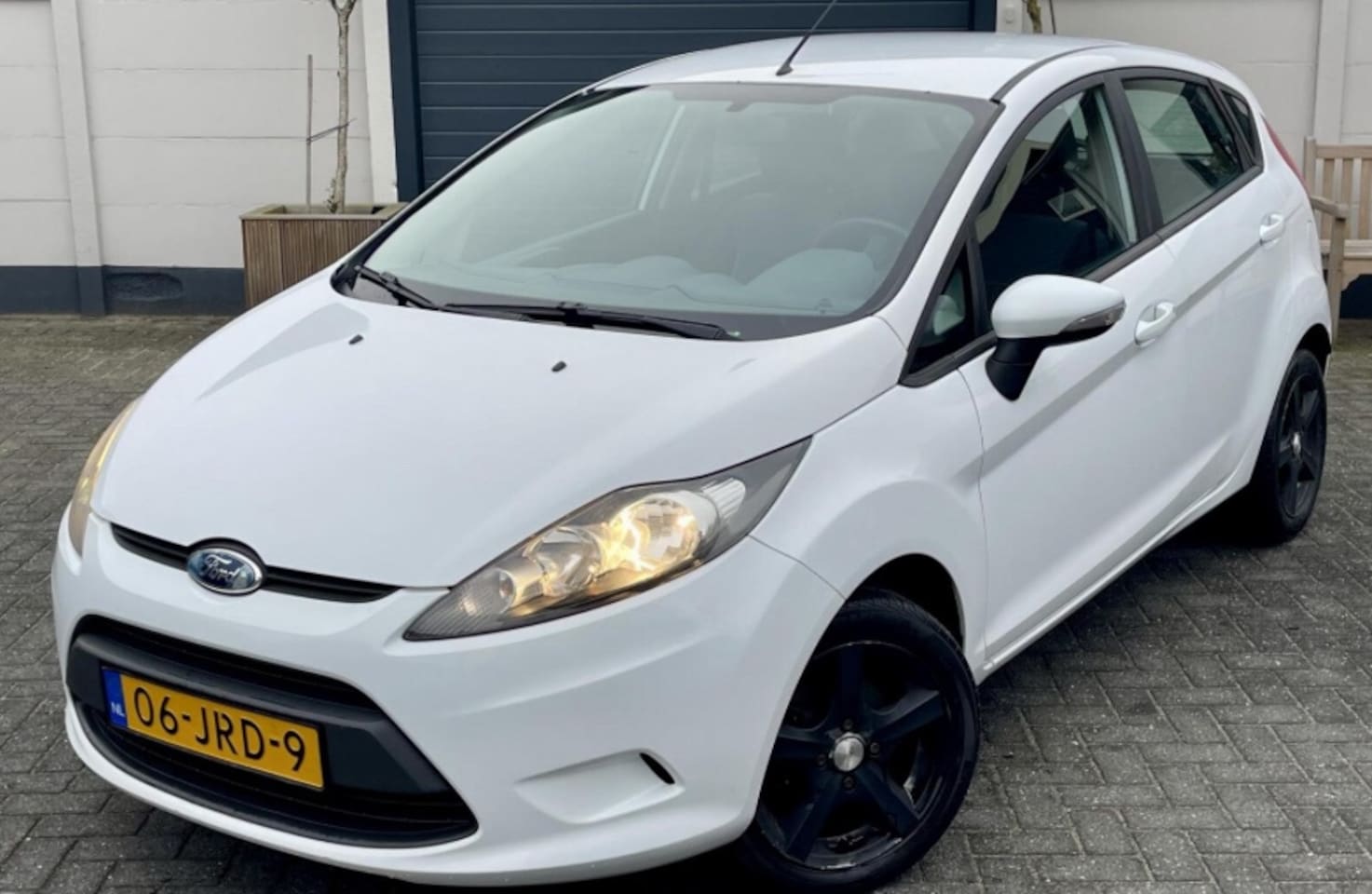 Ford Fiesta - RIJKAAR/APK/HISTORY/BEURT/NAP/AIRCO/5drs//DIREKT MEE - AutoWereld.nl