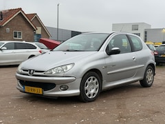 Peugeot 206 - 1.6-16V Quiksilver/ LOOP EN SLOOP