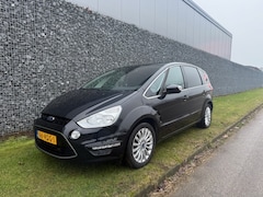 Ford S-Max - 1.6 EcoB. Titanium
