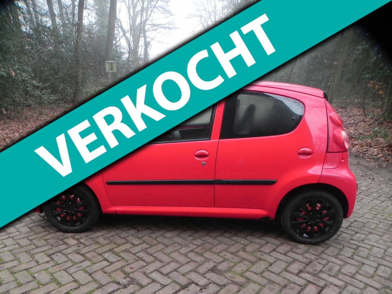 Peugeot 107 - 1.0-12V XS 1.0-12V XS - AutoWereld.nl