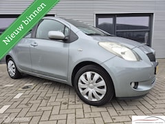 Toyota Yaris - 1.3 VVTi Sol AIRCO TREKHAAK NAP