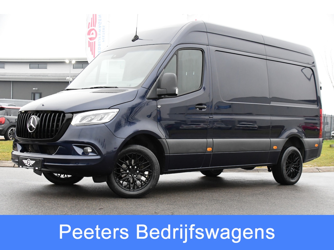 Mercedes-Benz Sprinter - 317 1.9 CDI L2H2 RWD PB Edition Camera, Cruise, Carplay, 10,5'' Mbux, LED, 3500kg Trekhaak - AutoWereld.nl