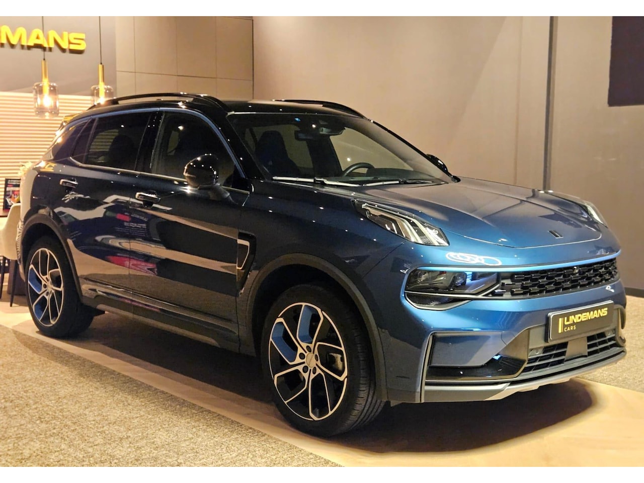 Lynk & Co 01 - Automaat | Btw | Proefrit op Locatie | Garantie | Perfecte staat | - AutoWereld.nl