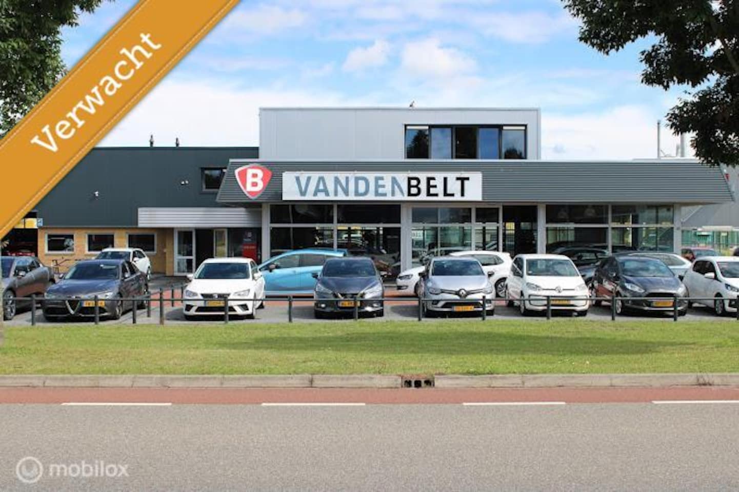 Volkswagen ID.3 - First Plus 58 kWh, Stoel-stuurverwarming, Donker glas, Zwarte hemel, Pdc voor + achter + C - AutoWereld.nl