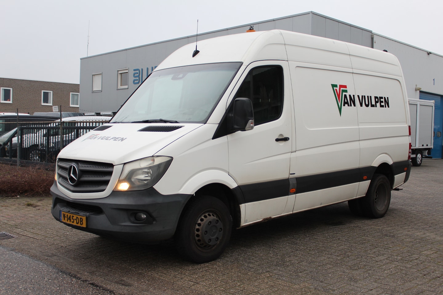 Mercedes-Benz Sprinter - 516 2.2 CDI 120KW Euro6 Aut. L2H2 ✓ 3500KG Trekgewicht ✓ 3-zits ✓ airco - AutoWereld.nl
