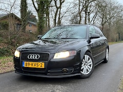Audi A4 Avant - 2.0 | Automaat + Clima Nu € 1.999,
