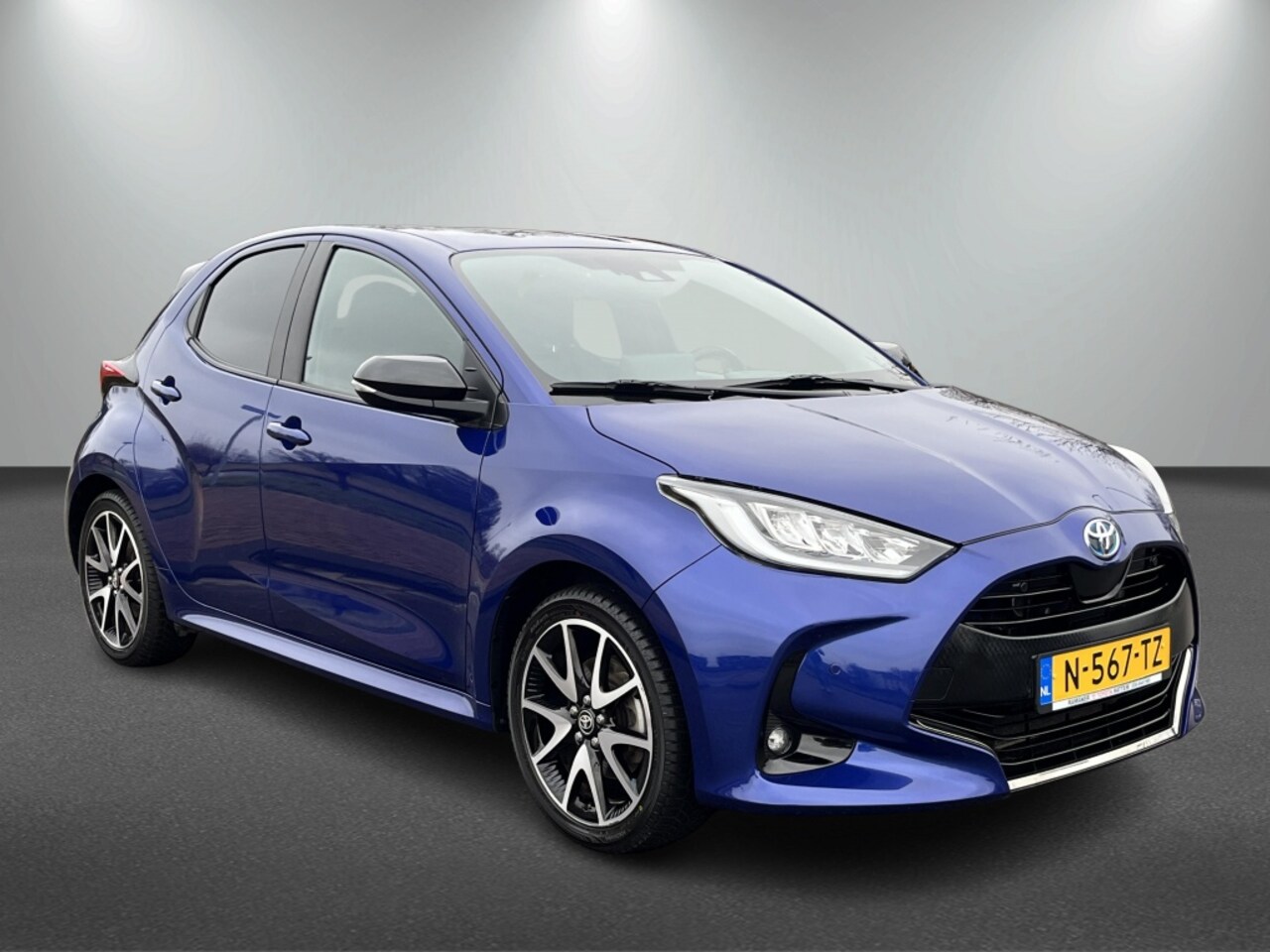 Toyota Yaris - 1.5 Hybride Executive - AutoWereld.nl