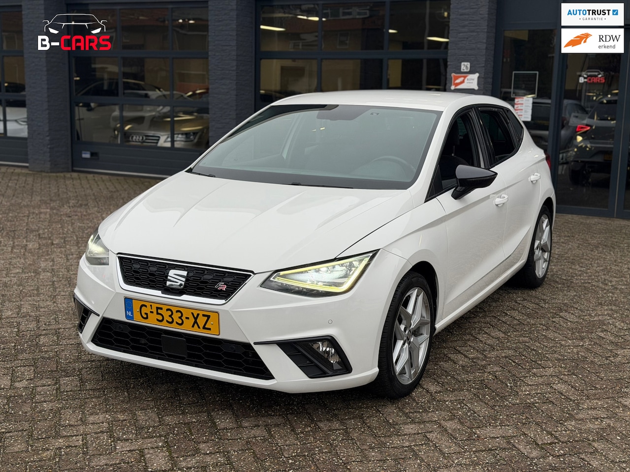 SEAT Ibiza - 1.0 TSI FR Intense Stoelvw|Camera|Nap|Navi|Cruisec|Topstaat! - AutoWereld.nl
