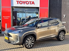 Toyota Yaris Cross - 1.5 Hybrid 115 First Edition COMFORT PACK STOEL- STUURVERWARMING PDC V+A BLIND SPOT SPIEGE