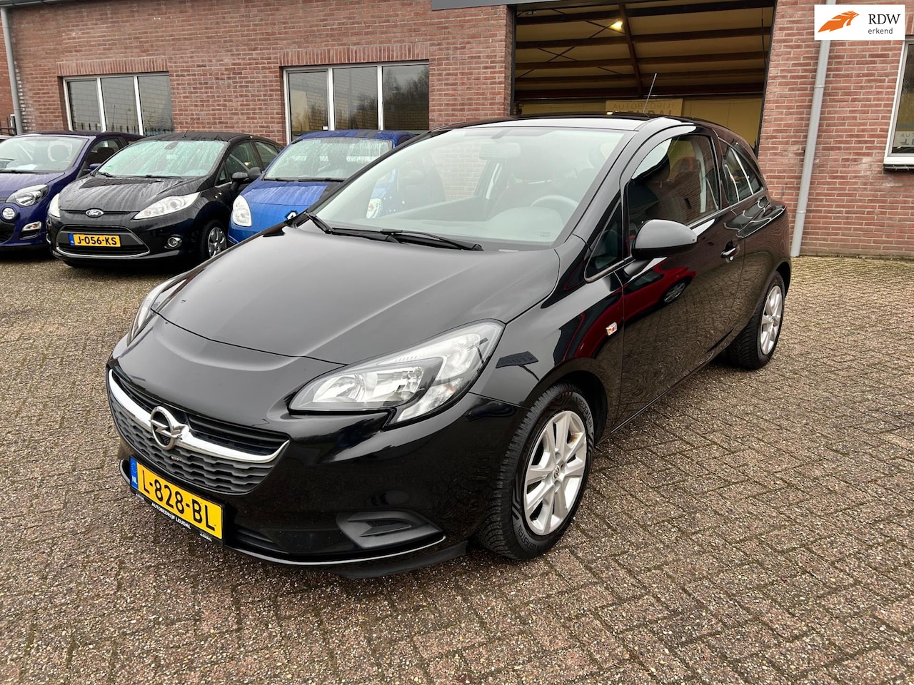 Opel Corsa - 1.4 Color Edition // Airco // APK 3-12-2026 - AutoWereld.nl