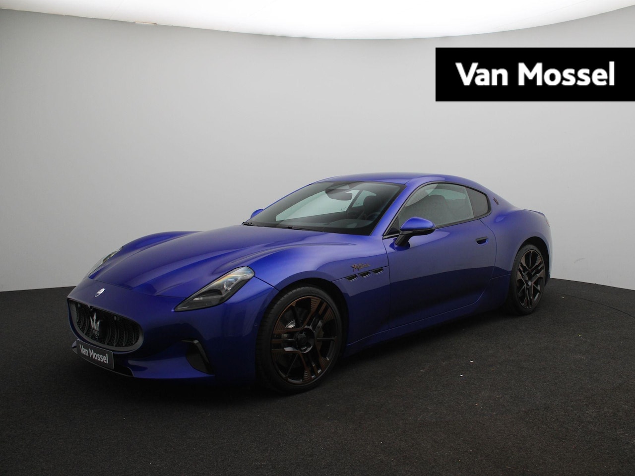 Maserati GranTurismo - AWD Folgore 92.5 kWh | 760PK | Fuoriserie Paint | Sonus Faber Premium Audio | 360° Camera - AutoWereld.nl