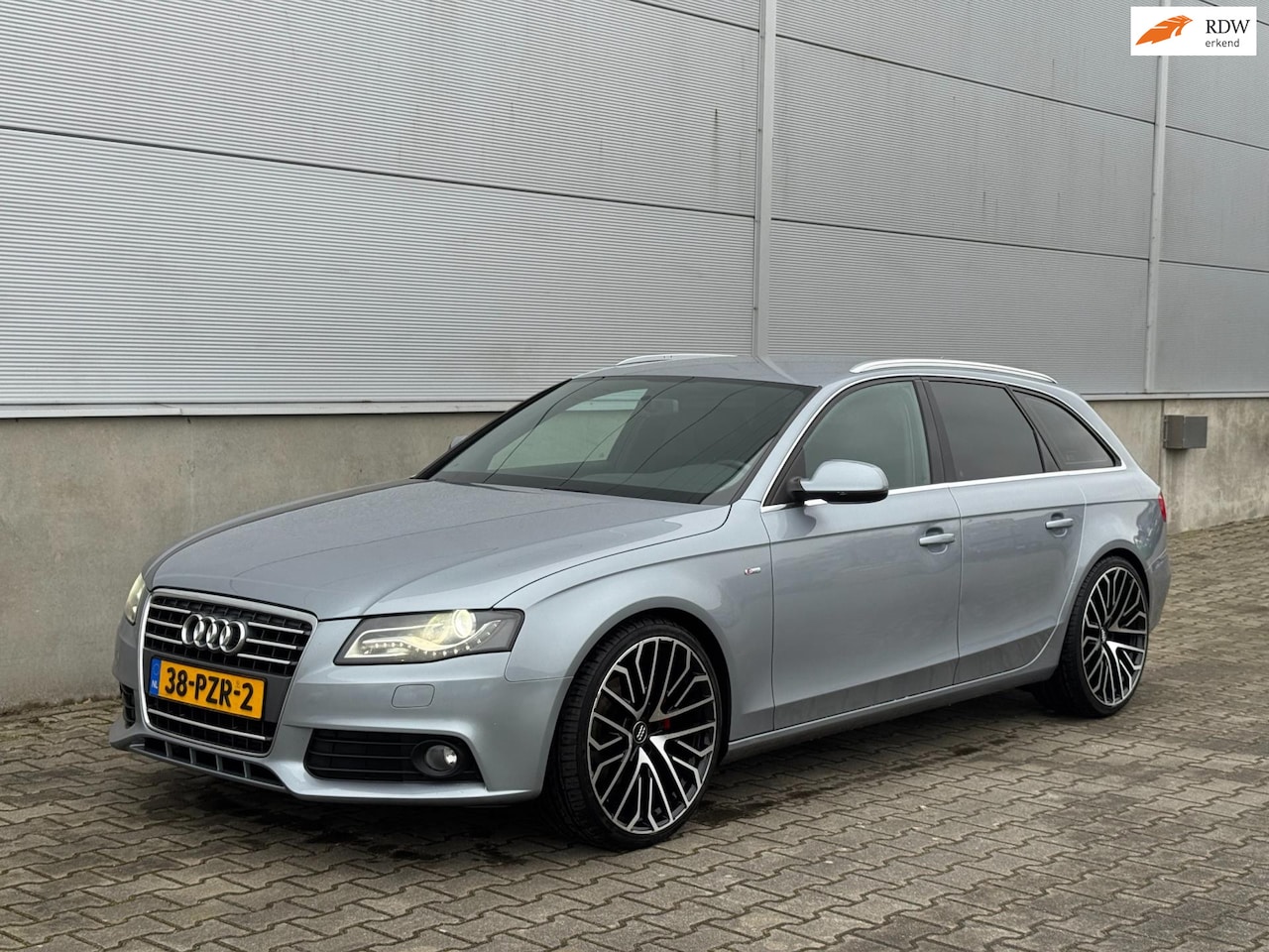 Audi A4 Avant - 1.8 TFSI 3x S Line CLIMA|NAVI|CRUISE|LEER|NAP| - AutoWereld.nl