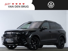 Volkswagen Tiguan - R-Line 1.5 eHybrid 204 PK DSG | LED Matrix IQ | Trekhaak | 360 Camera | Head-Up | Side Ass