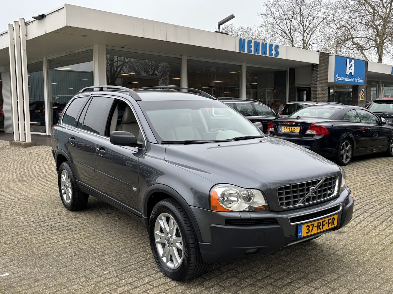 Volvo XC90 - 4.4 V8 AWD Summum 7P BTW Netto €10330,- - AutoWereld.nl