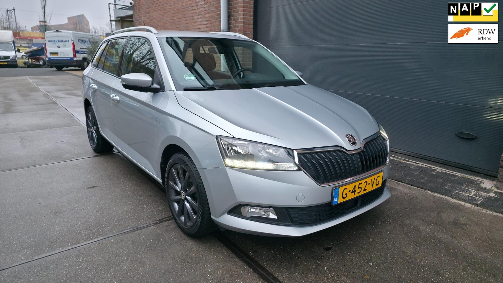 Skoda Fabia Combi - 1.0 Business Edition I stoel verw I Navi I Ruimte I - AutoWereld.nl