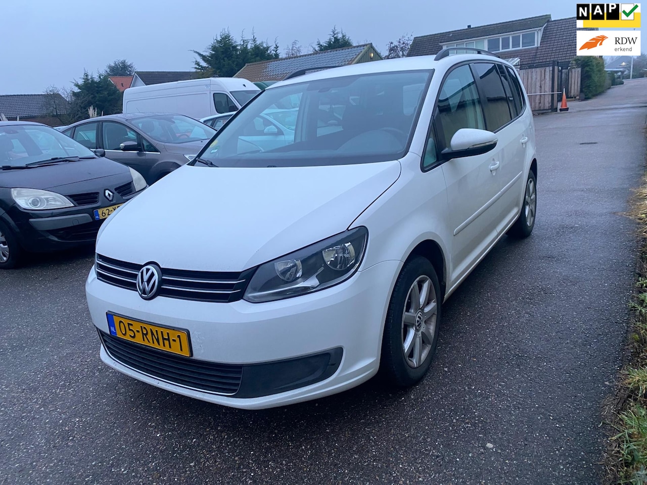 Volkswagen Touran - 1.6 TDI Comfortline BlueMotion 1.6 TDI Comfortline BlueMotion - AutoWereld.nl
